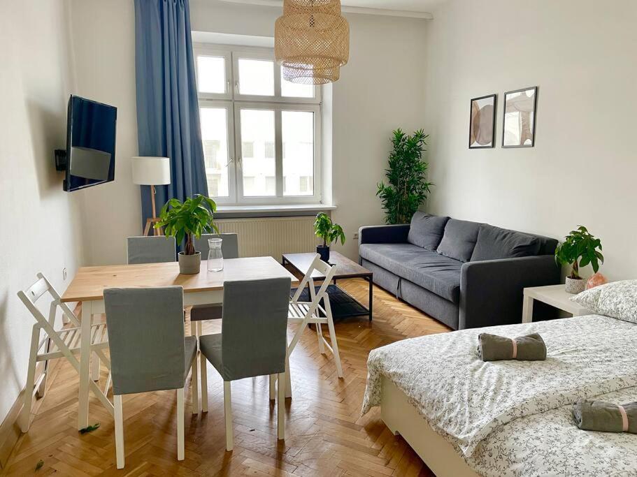 55M2 Stylish Apartment With Netflix - 15 Min To Center Vienna Exterior photo